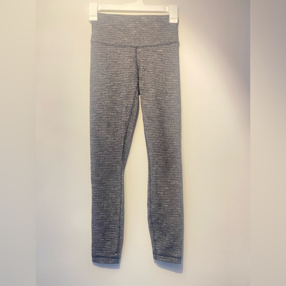 LULULEMON 26” Leggings - Picture 2 of 6